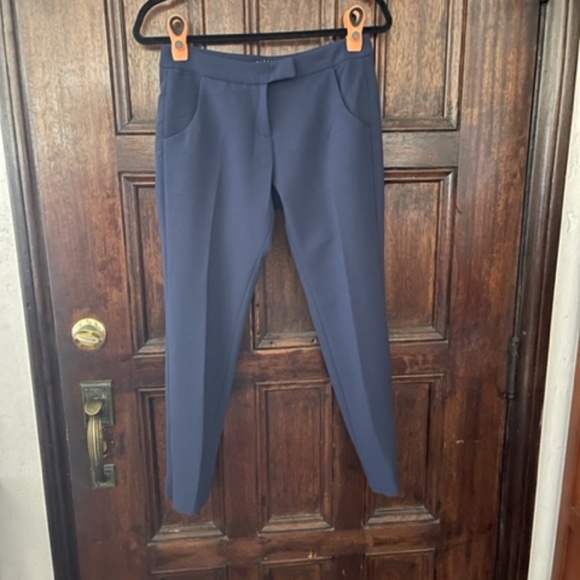 Sisley Dark Blue Capri Pants, Size 4 - Picture 1 of 5